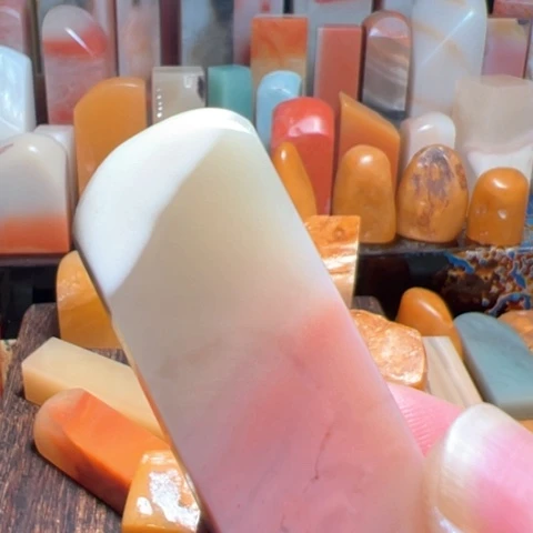 寿山石印石老挝石印石印章