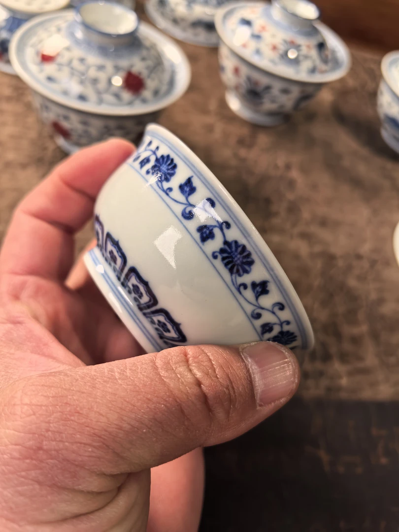 片云晚谷青花宝相杯