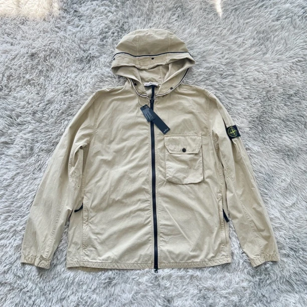 Stone Island 石头岛单口袋水洗连帽拉链夹克 发售价4k+