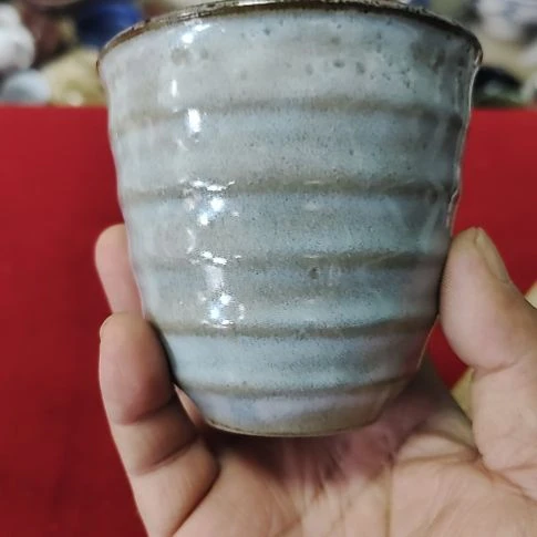 瓷片瓷片，各种摆件，均有瑕疵。沙锅！