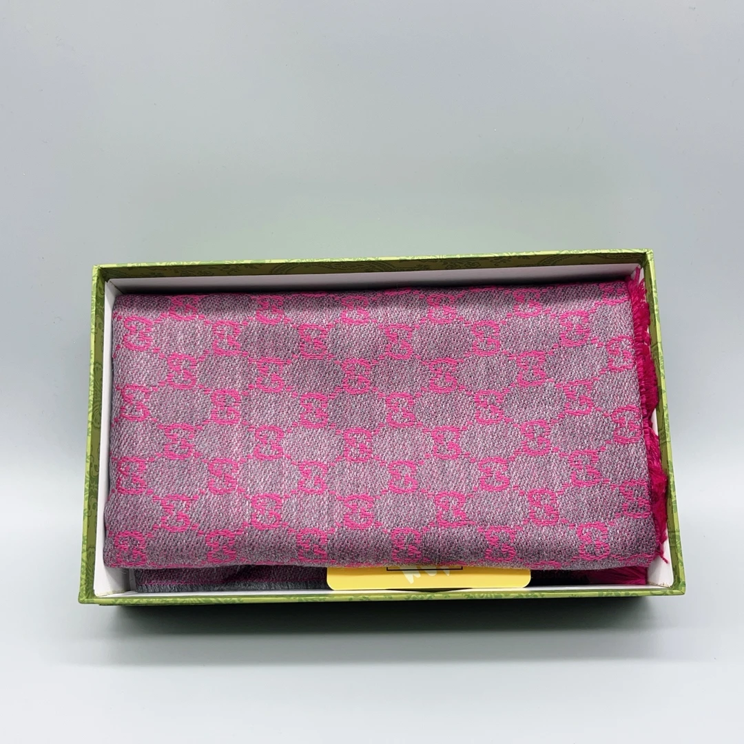 95新 GUCCI/古驰  玫红色双面羊毛围巾 1671 6112