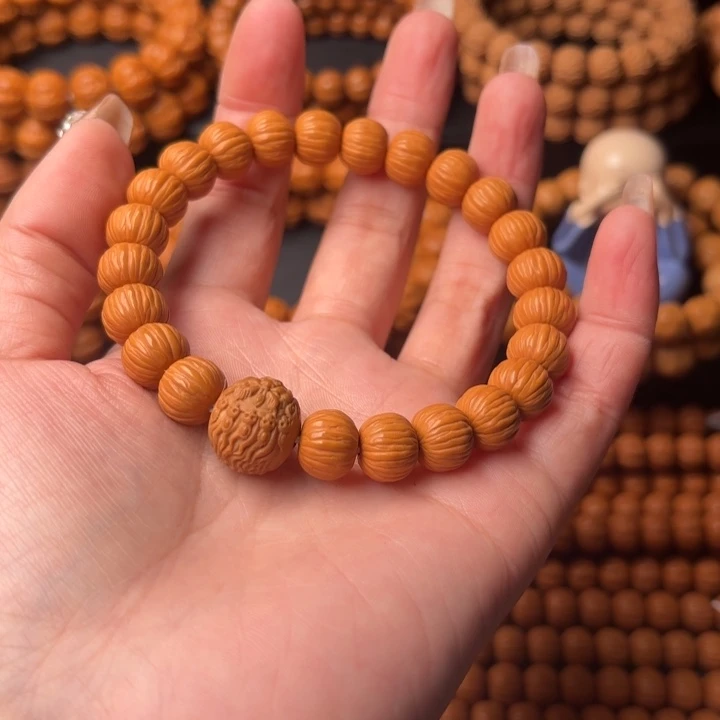 左***缘猴头核桃吊坠1111111111111