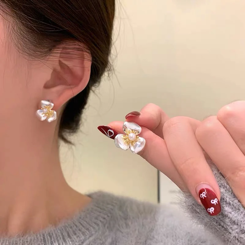 铜合金耳饰 法式复古金属拉丝花朵珍珠气质栀子花小众轻奢简约耳