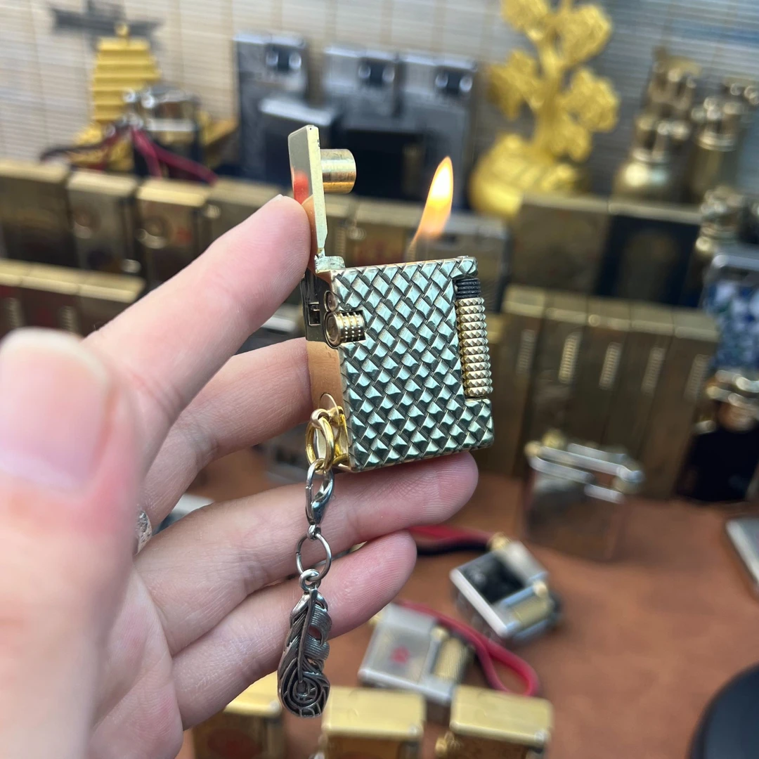 好运达天正小钢炮纯黄铜煤油打火机浮雕立体编织纹个性小巧送男友
