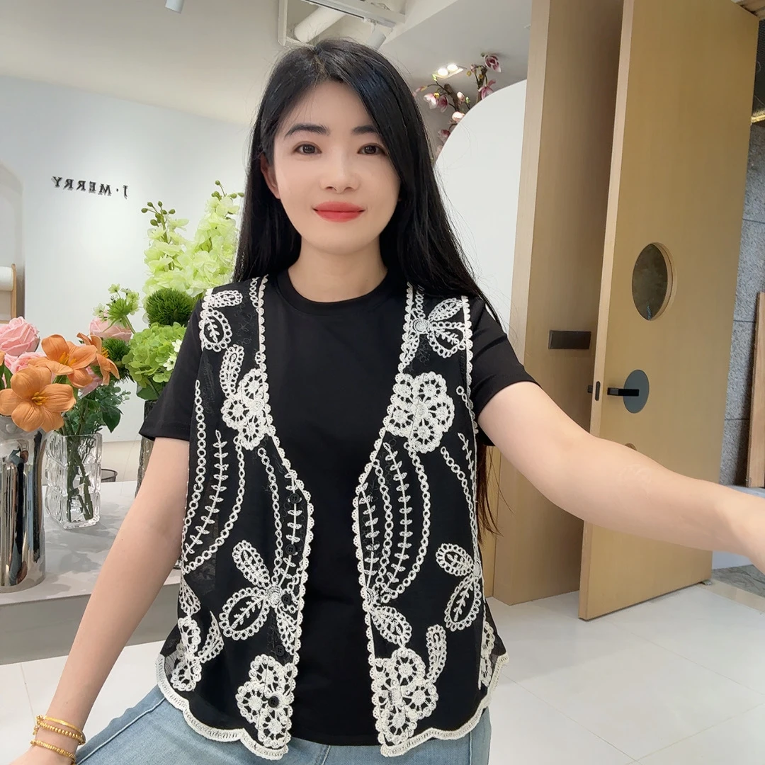 QC  253242 设计感假两件重工钩花蕾丝拼接短袖t恤
