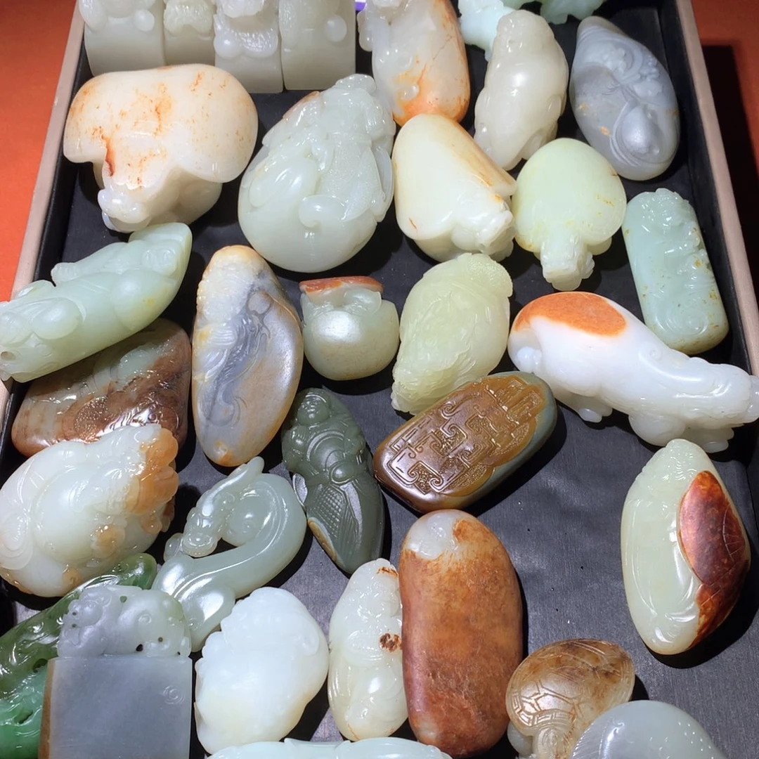 和田玉（糖玉）未镶嵌挂件