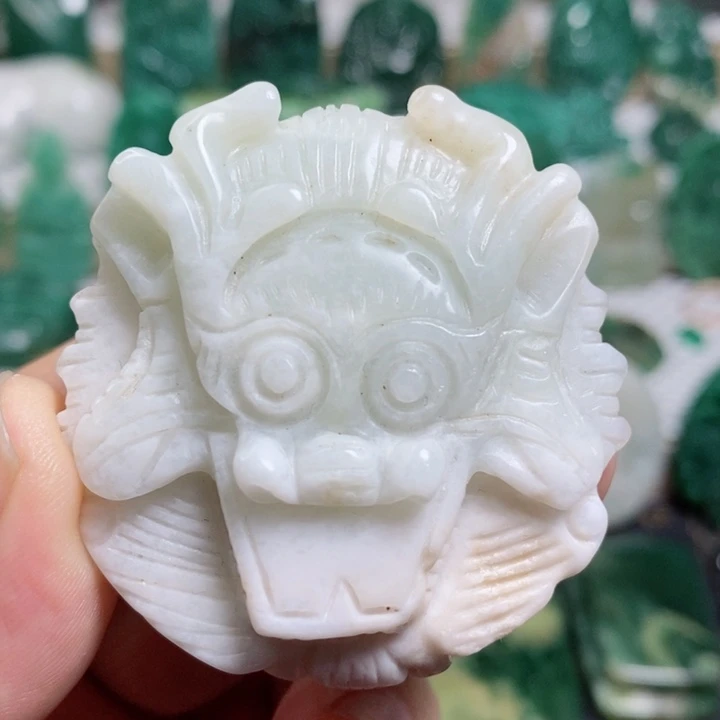 未镶嵌独山玉颈饰