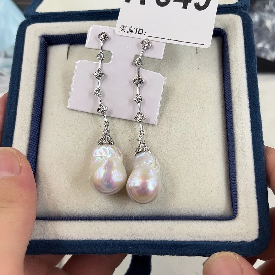 淡水珍珠合金耳饰