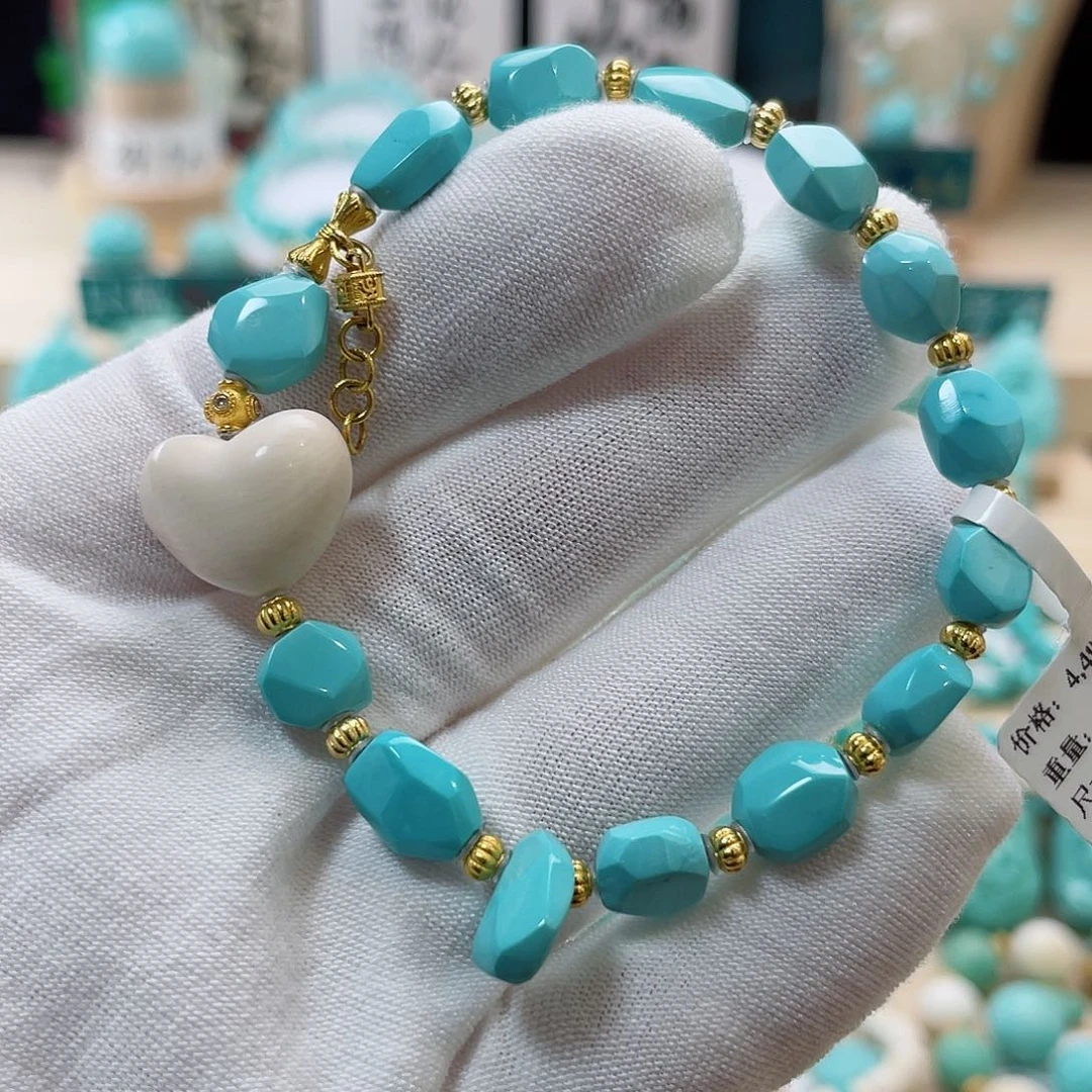 绿松石珠宝奇石18K金镶嵌