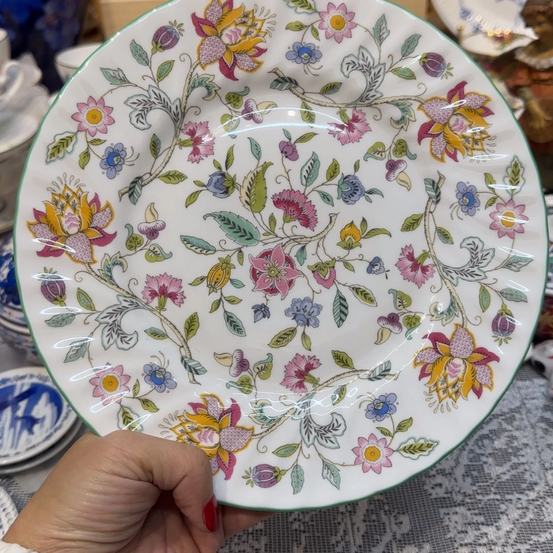 茶盏咖啡杯里的咖啡是我的