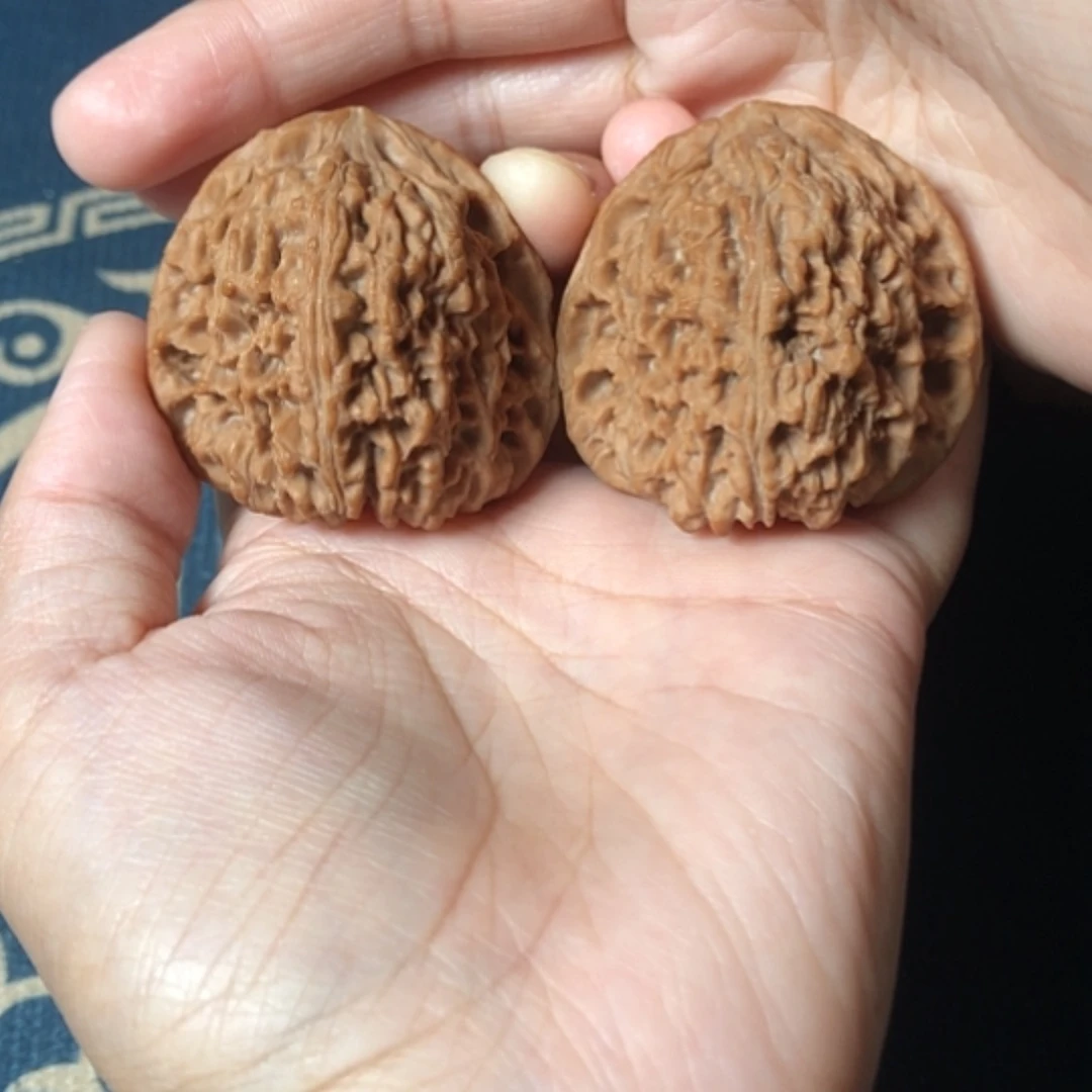 【闪购商品】把件文玩核桃涿鹿南疆