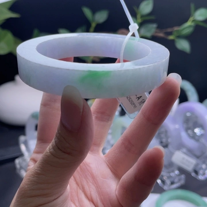定制翡翠翡翠未镶嵌