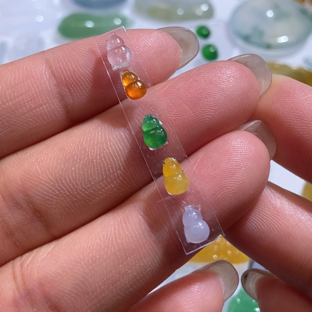 未镶嵌定制翡翠翡翠