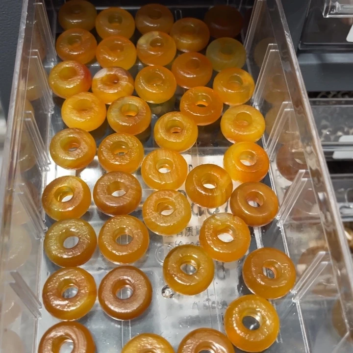 颈饰玻璃3866一个