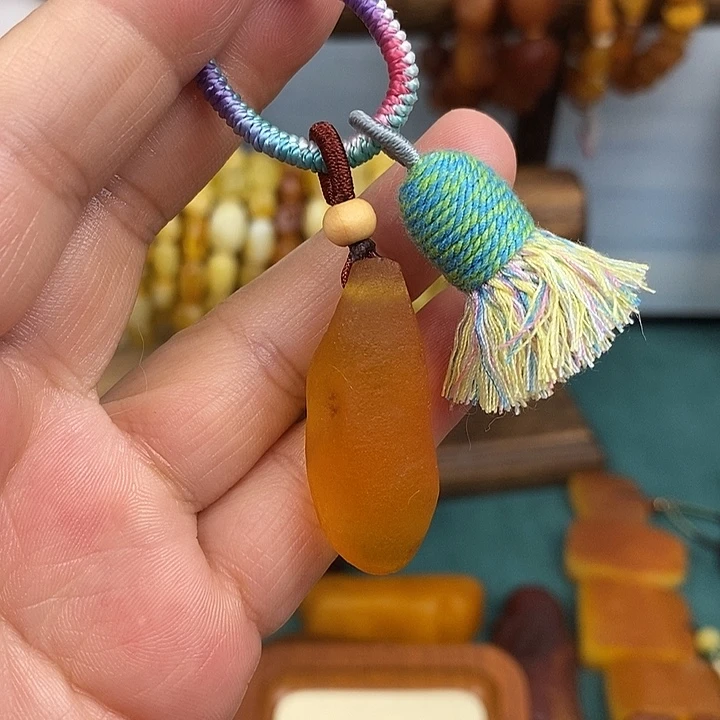 未镶嵌蜜蜡裸石钥匙扣