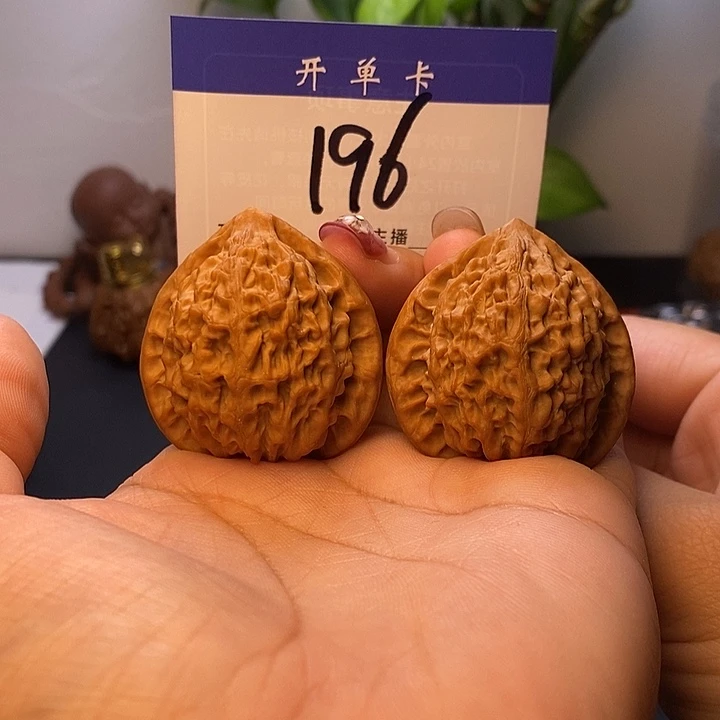 吊坠桃核金牛39有修s