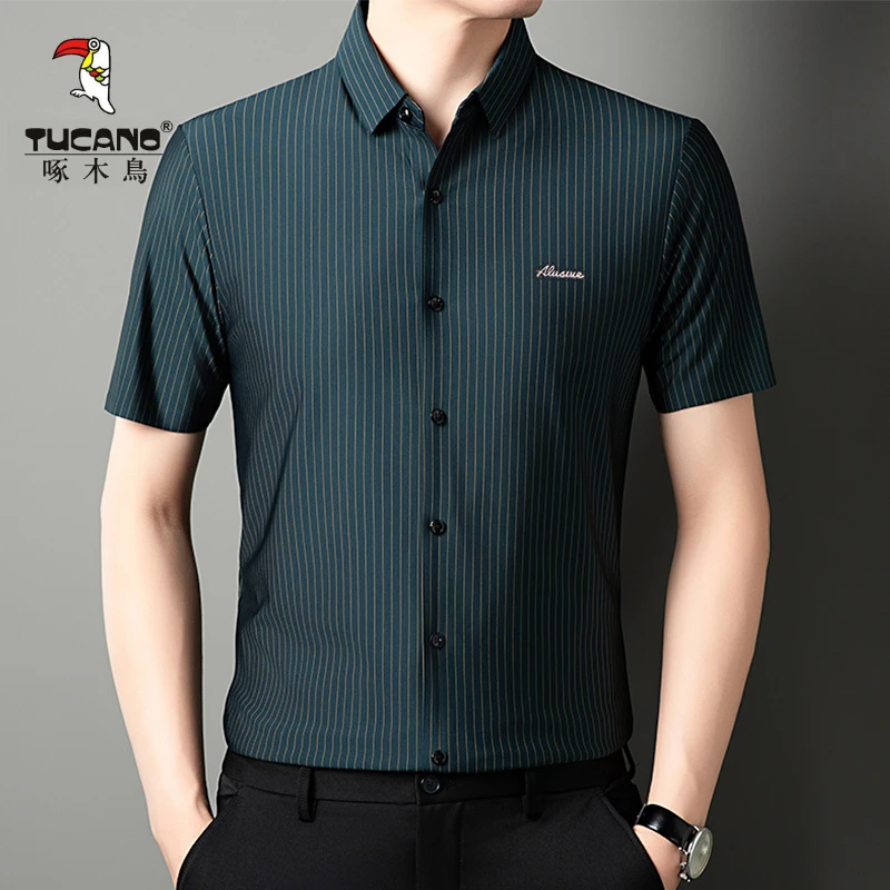 啄木鸟正品高级感条纹冰丝无痕短袖衬衫中年男士夏季爸爸装衬衣