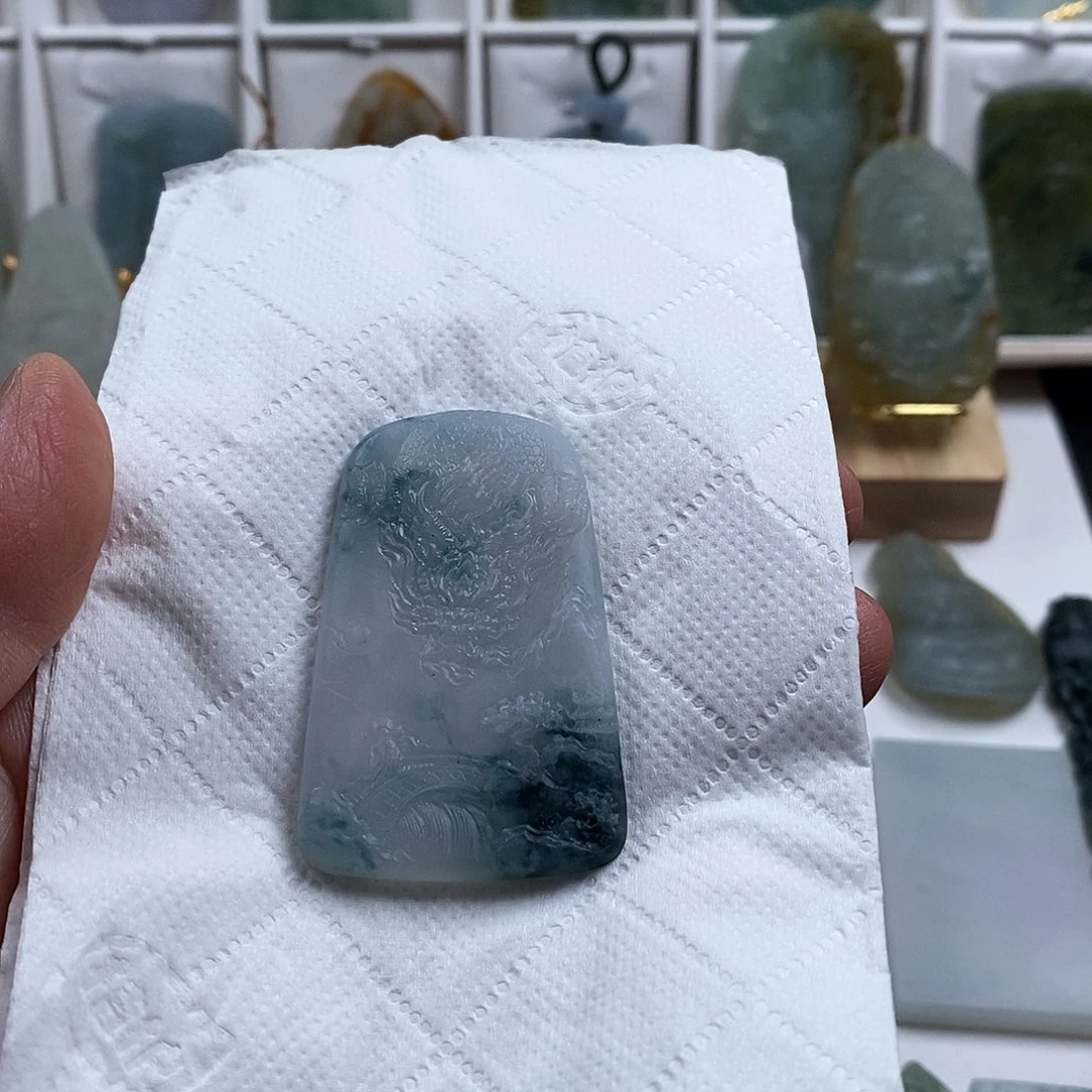 未镶嵌定制翡翠龙牌 毛货 无鉴赏期