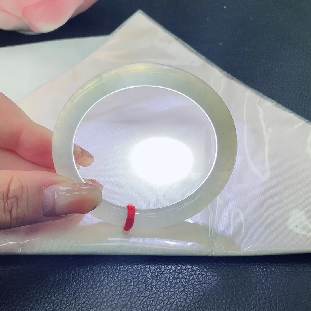 翡翠未镶嵌手镯55圆条冰糖雪梨美人条