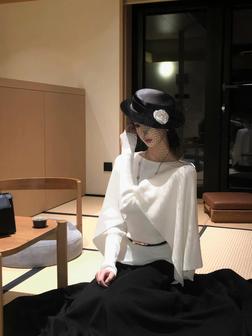 不规则气质高级感斗篷披肩上衣叠穿长袖针织衫两件套高腰显瘦半裙