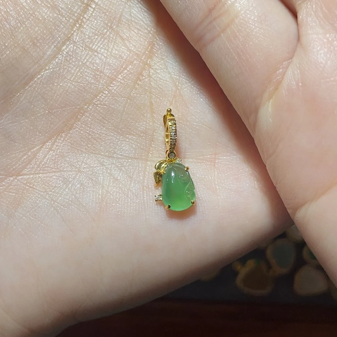 吊坠(不含链)18K金镶嵌翡翠