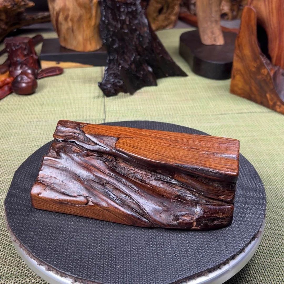 大果紫檀（缅甸花梨）龍*