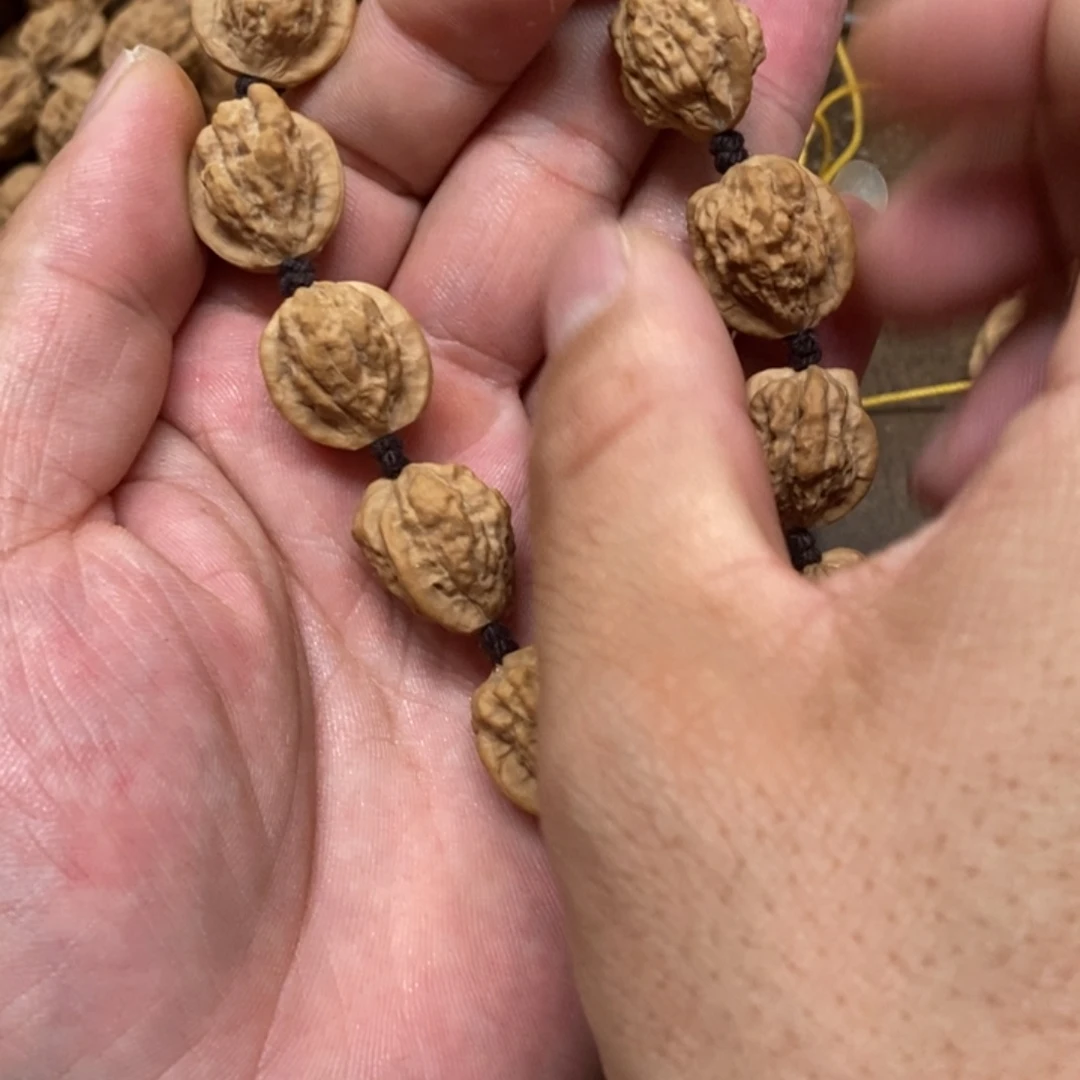 ****华文玩核桃吊坠文玩木质核桃手串