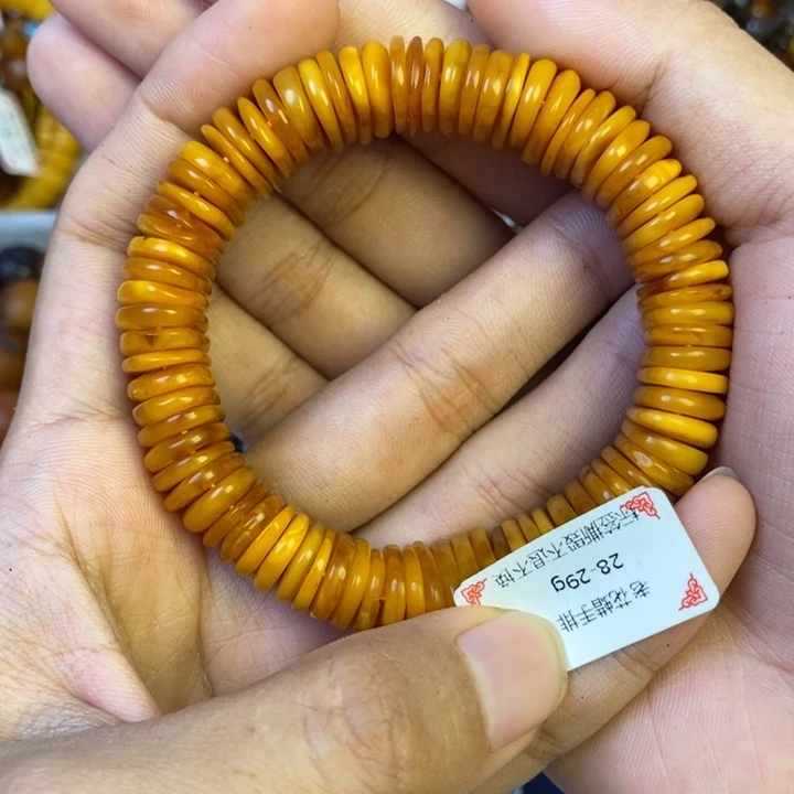 未镶嵌琥珀珠宝奇石