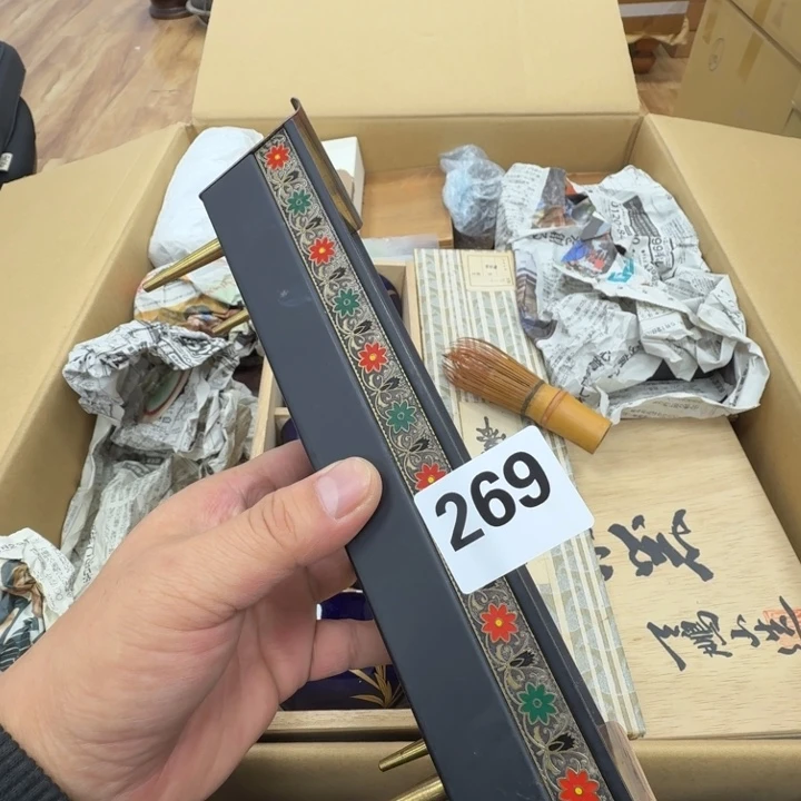 瓷片工艺品摆件瓷器摆件正能量