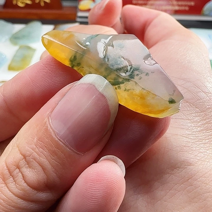 定制翡翠未镶嵌翡翠定制