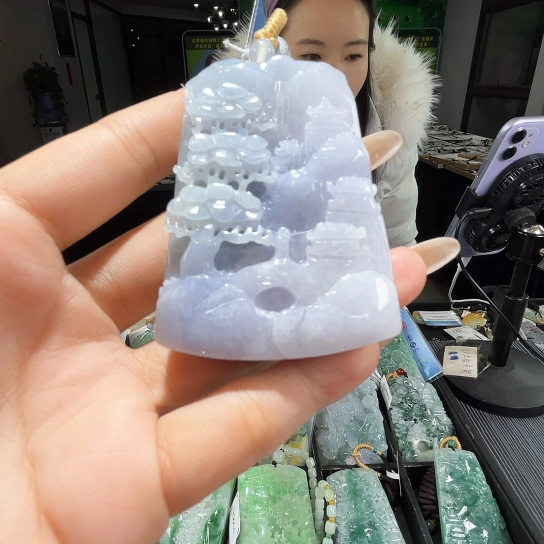 颈饰未镶嵌翡翠一