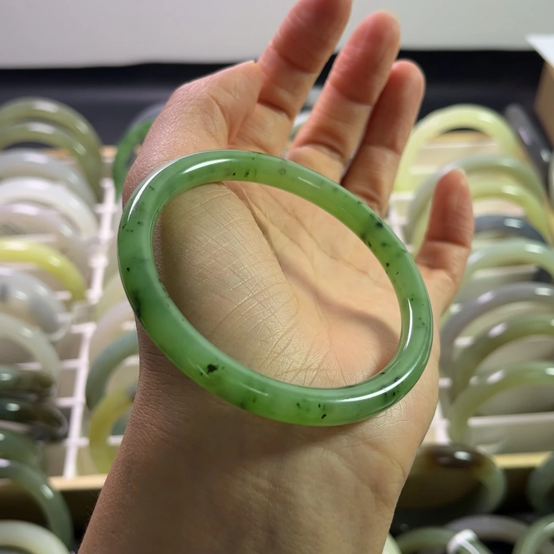 和田玉（碧玉）手镯未镶嵌蓝***858➕圈