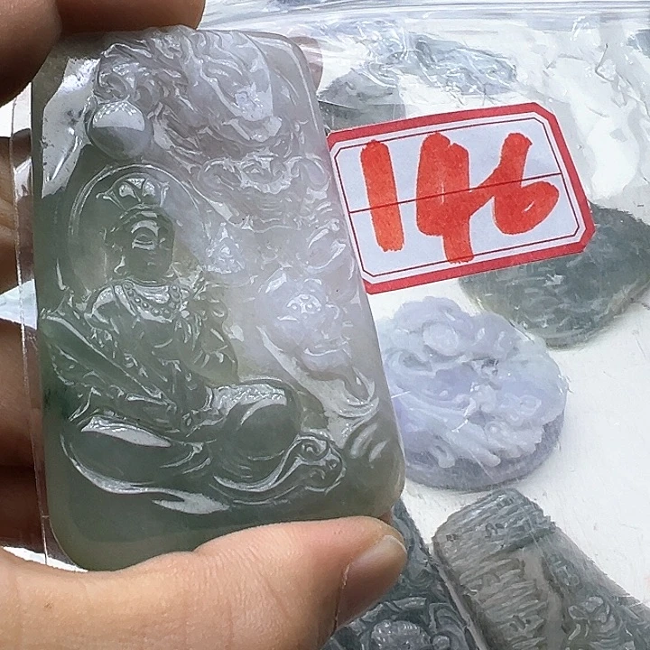 翡翠颈饰未镶嵌天然缅甸翡翠吊坠