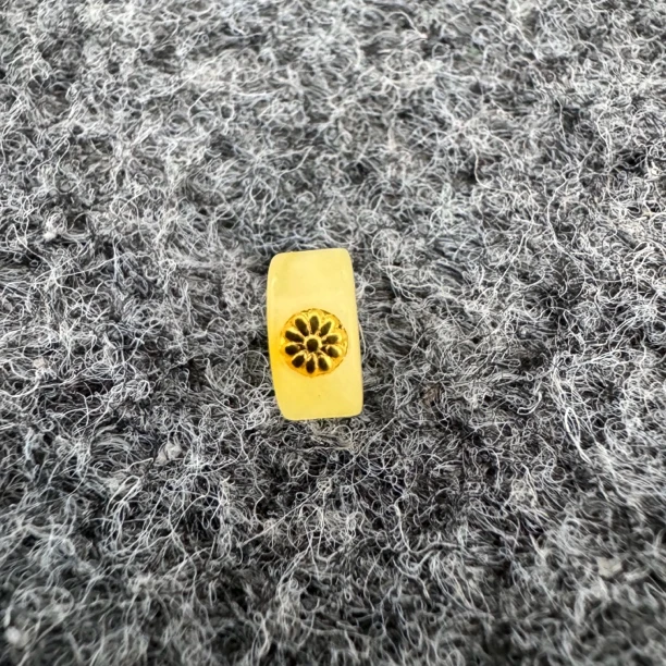 天然原矿蜜蜡真金镶嵌 扣子8和9 蜡纸浓郁奶糖快蜡质