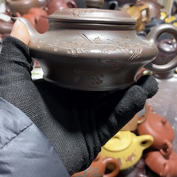 紫砂茶壶微瑕微笑