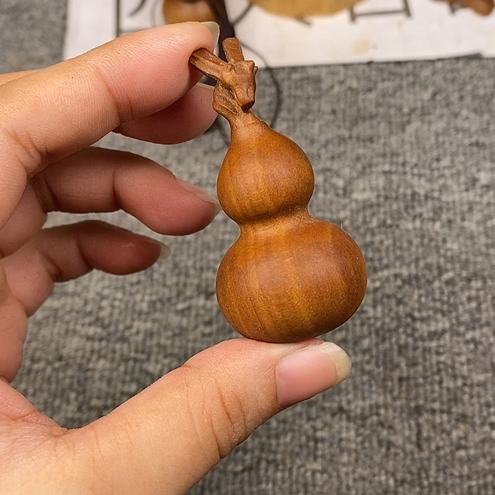 檀香木无事牌老山檀香雕刻龙头大葫芦
