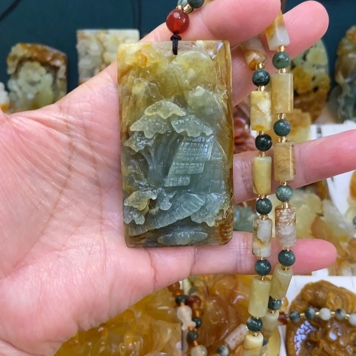 蛇纹石玉合金颈饰