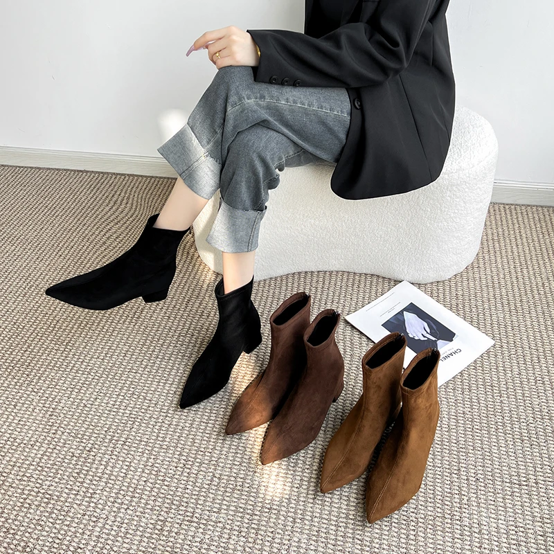 sendijia/简约风尖头内增高7厘米短靴粗跟韩系复古瘦瘦靴