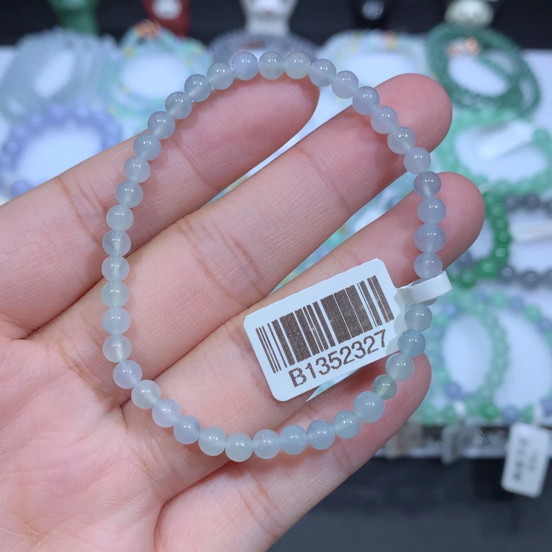 未镶嵌手串翡翠天然