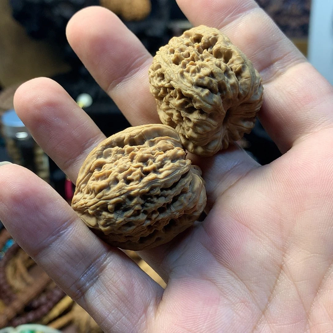 吊坠金刚菩提南疆核桃默认有黄