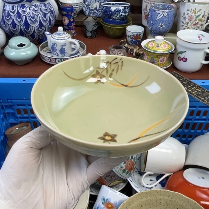 他家瓷器真美…开播了