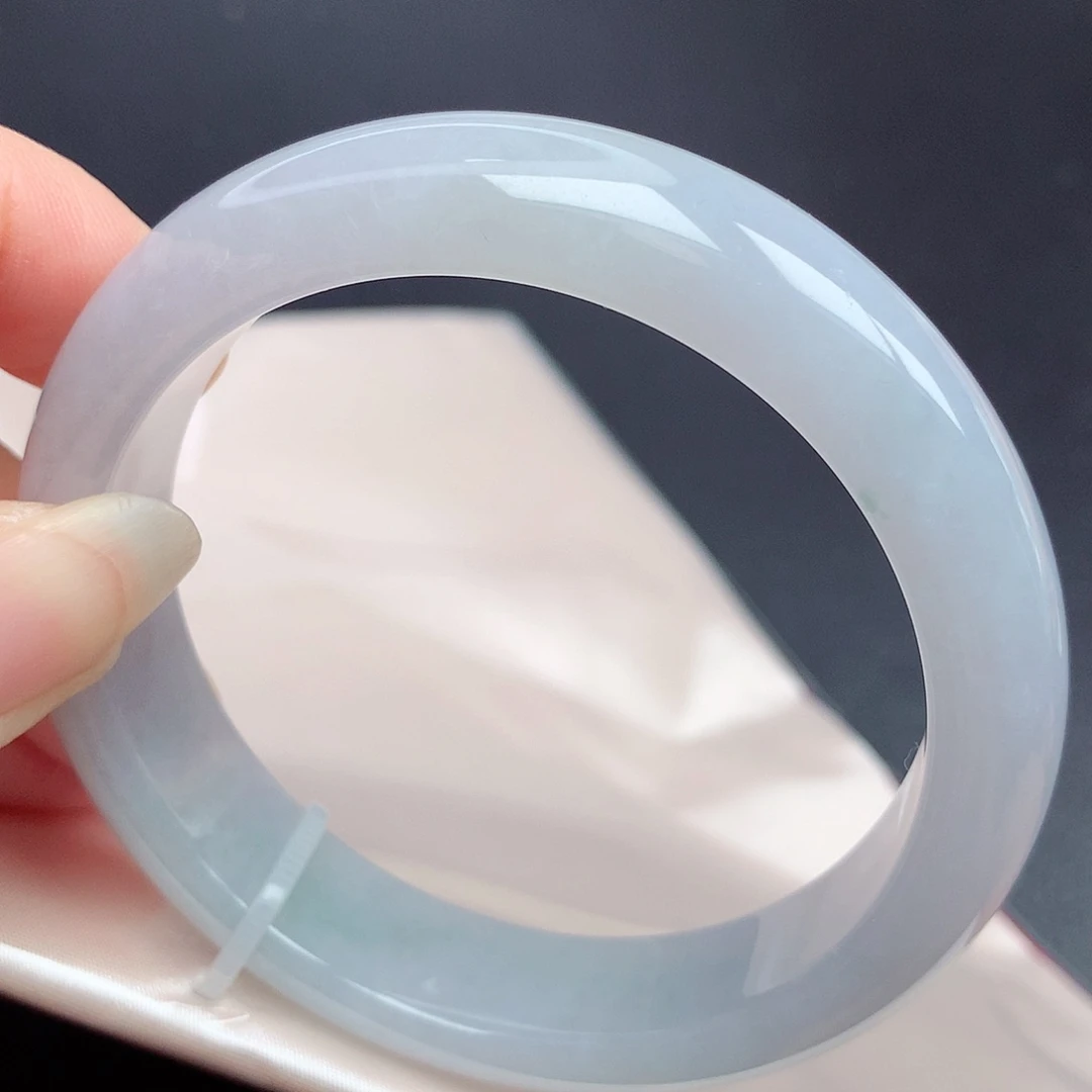 M***.翡翠手镯未镶嵌56.5圈口