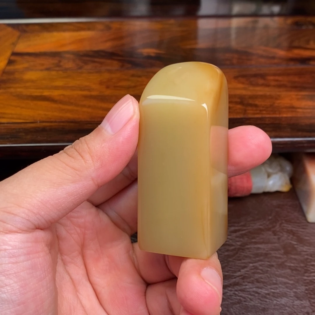 随***馆寿山石收藏作品石