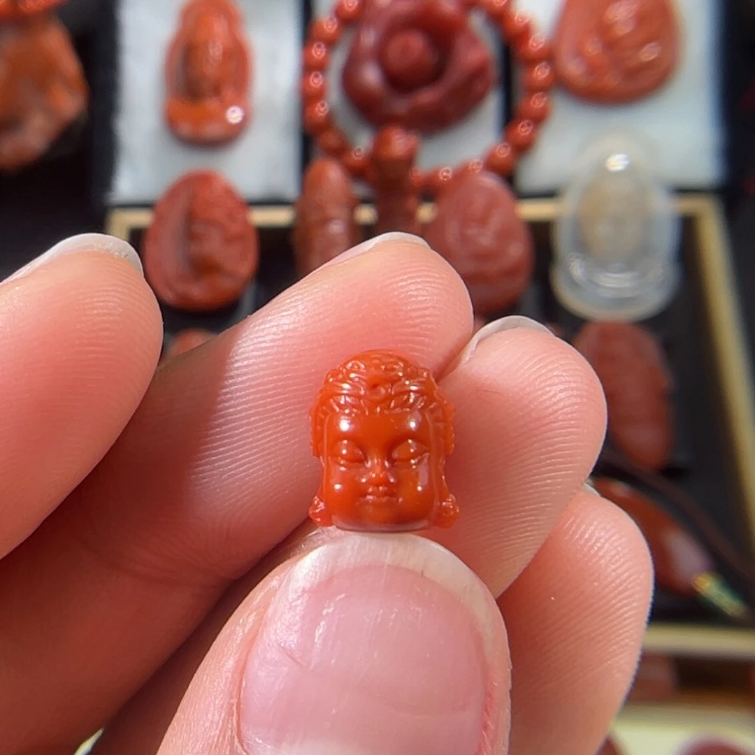 南红玛瑙未镶嵌宝宝观音9.6*7.9