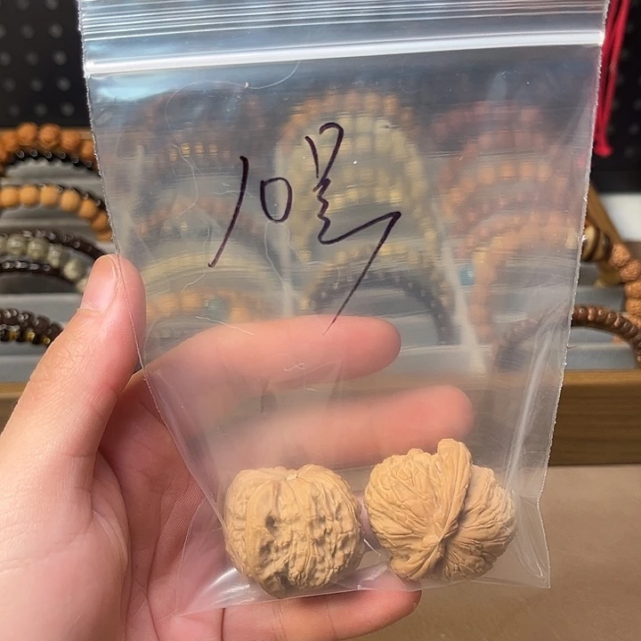 吊坠文玩核桃核桃一对