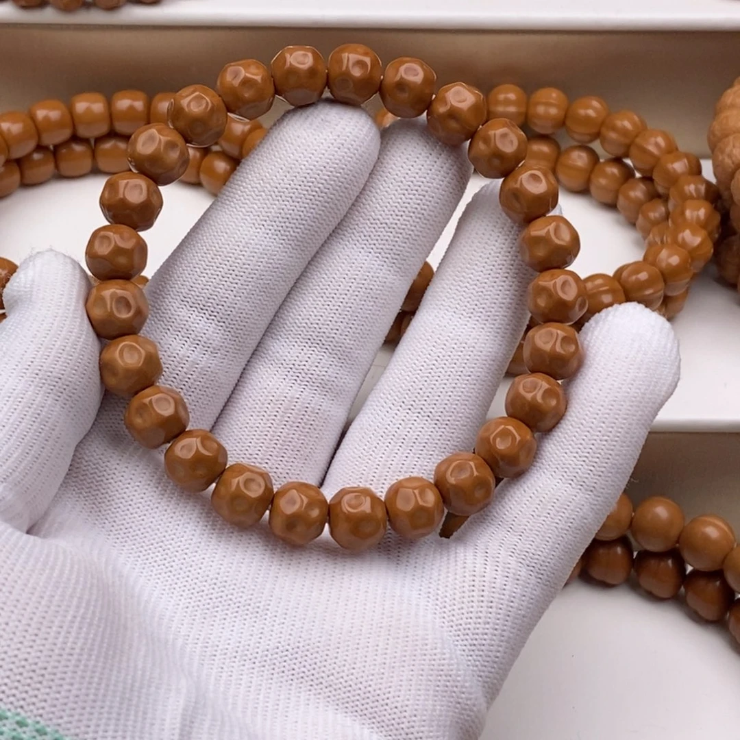 言****手串猴头核桃深坑奶酪