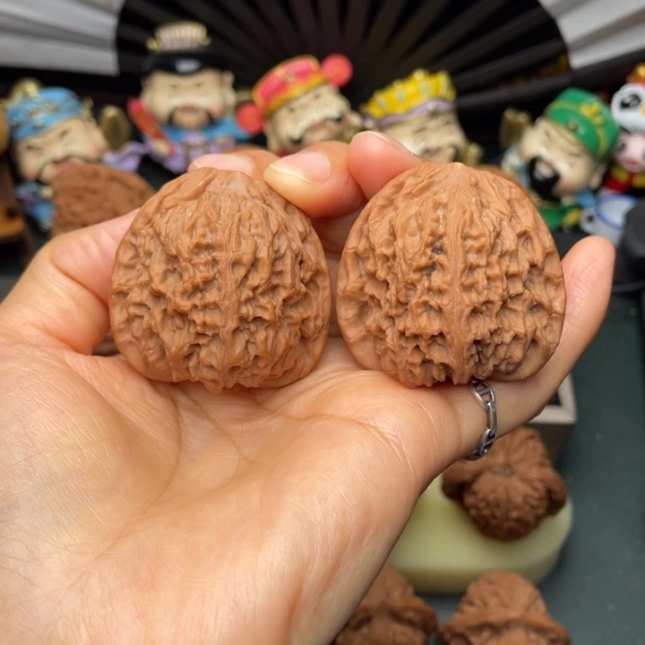 吊坠文玩核桃434241尺三角团子