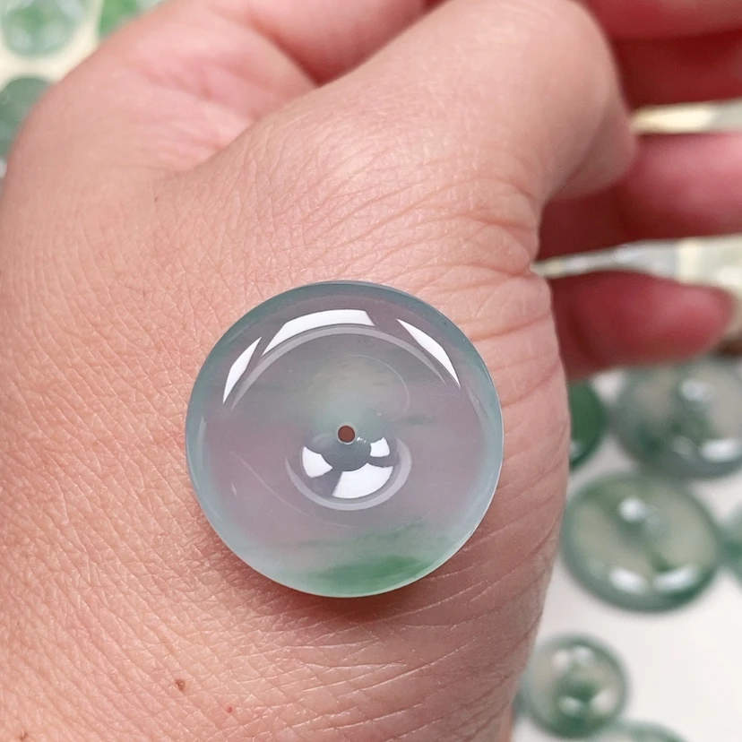 【闪购商品】颈饰未镶嵌翡翠