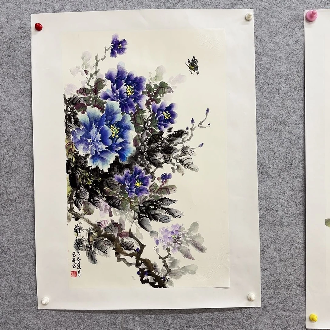 国画花鸟的翅膀和羽毛的