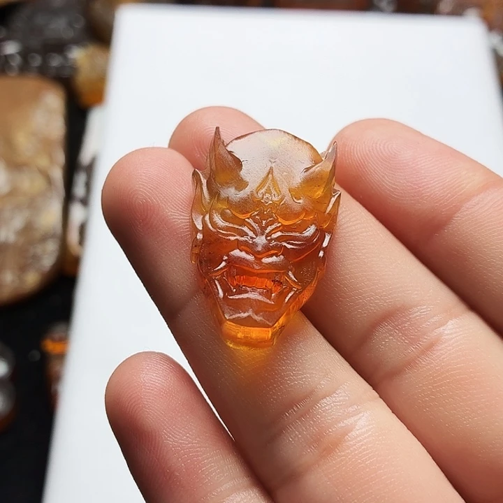 琥珀未镶嵌裸石148